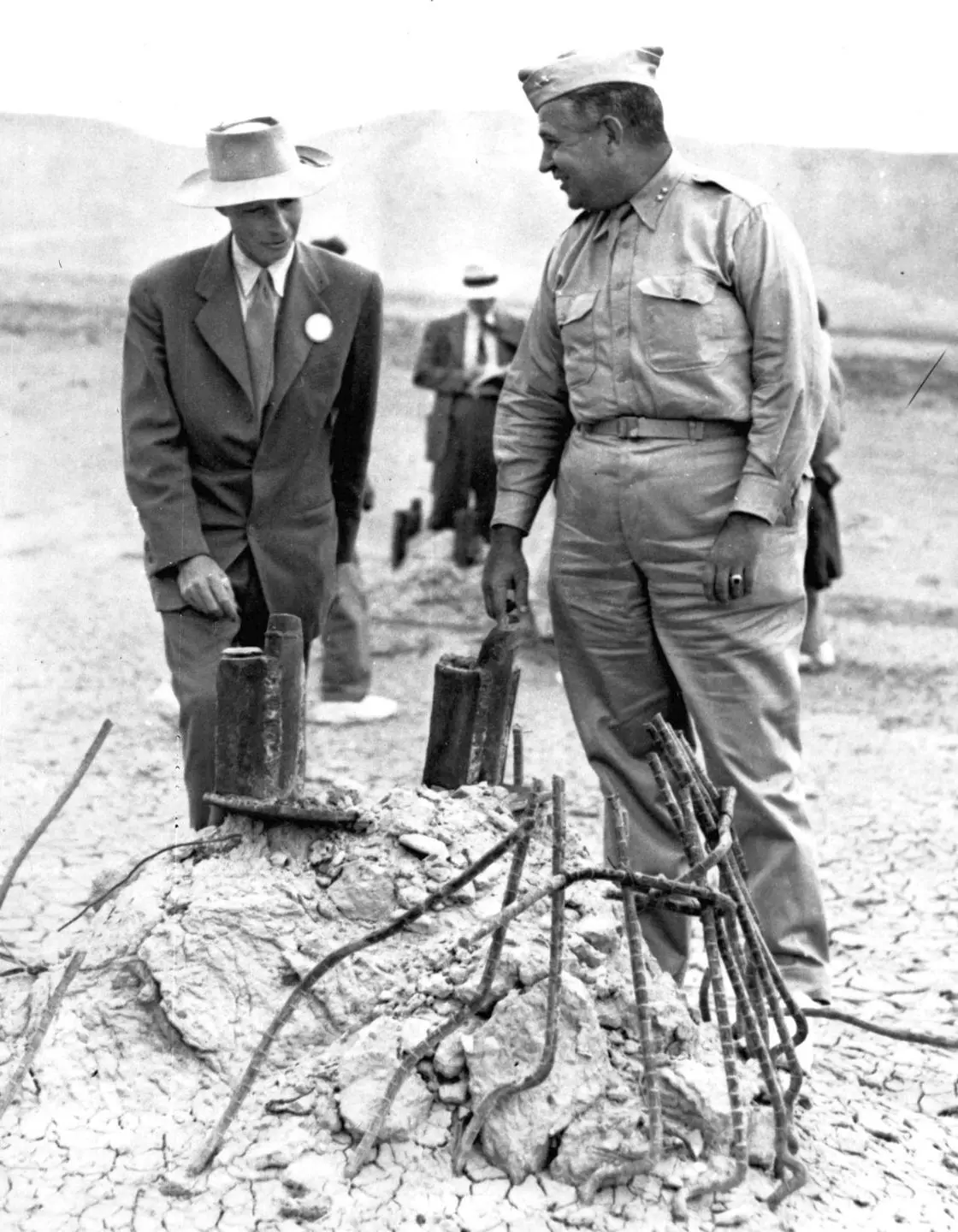 Oppenheimer at ground zero after the Trinity test